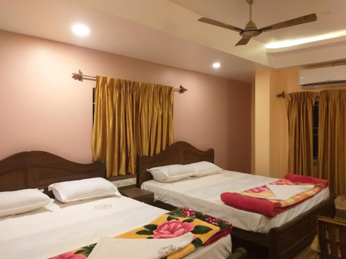 Hotel Crown Of Digha Дигха Екстериор снимка